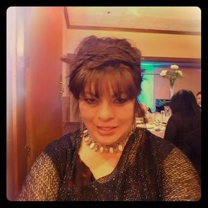 Meet your Posher, Dora